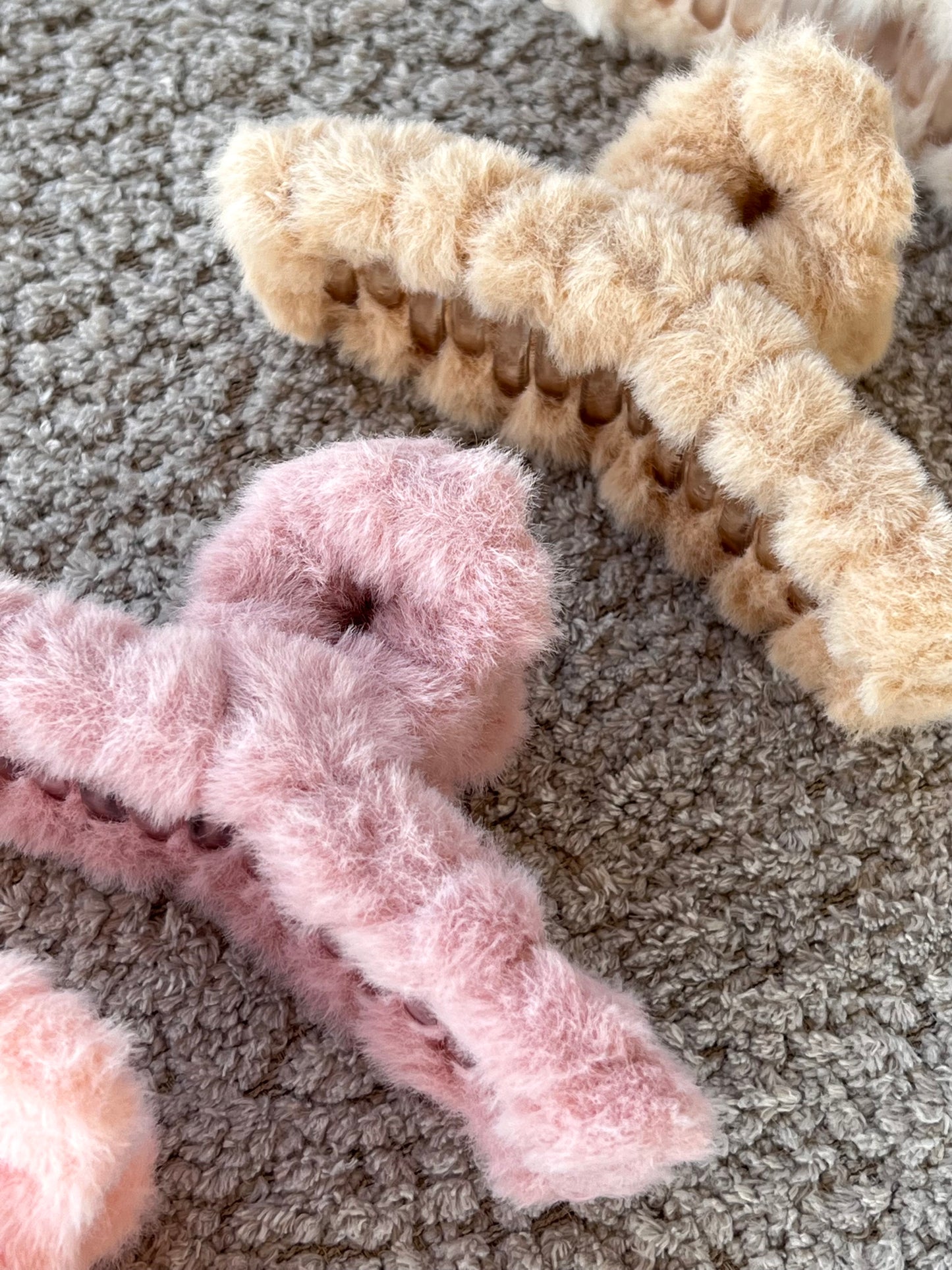 Faux Fur Hair Claw Clip