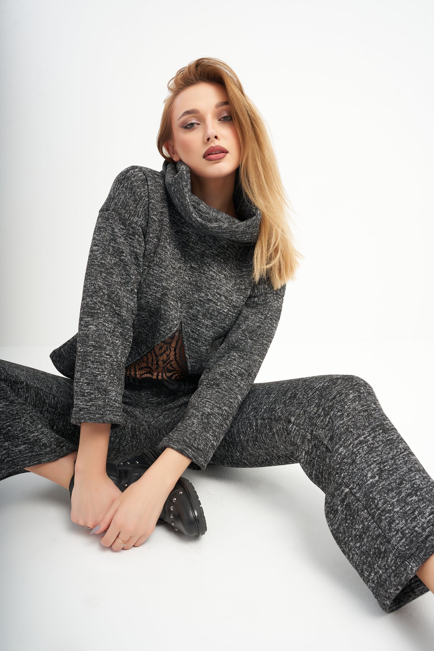 Turtleneck Lace Set