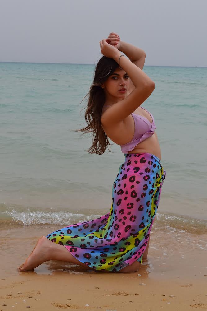Bloom Dark Cover up