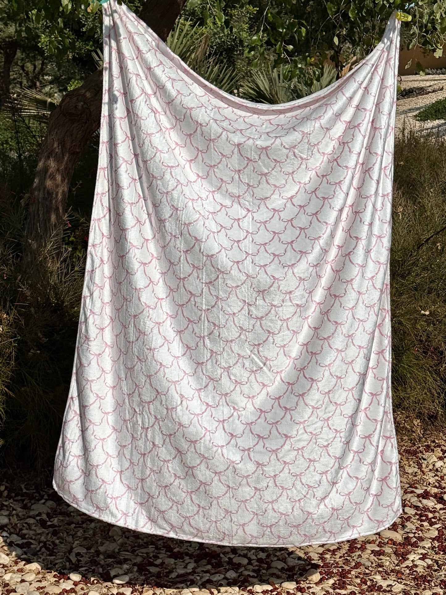 Velvet Knot Polar Fleece Blanket